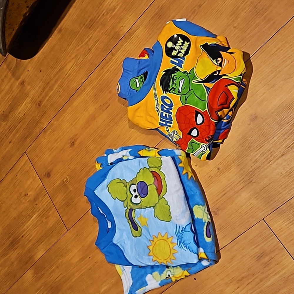 2 pair 2pc sleepwear sets (2)